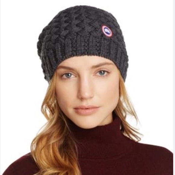 Canada Goose Accessories - Canada Goose Authentic Slouchy Basket Weave Hat in Graphite
